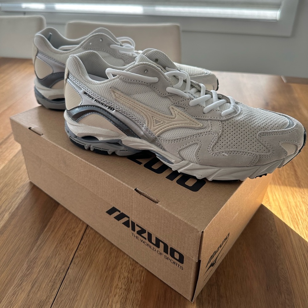 Mizuno Wave Rider 10 white/cream/greay